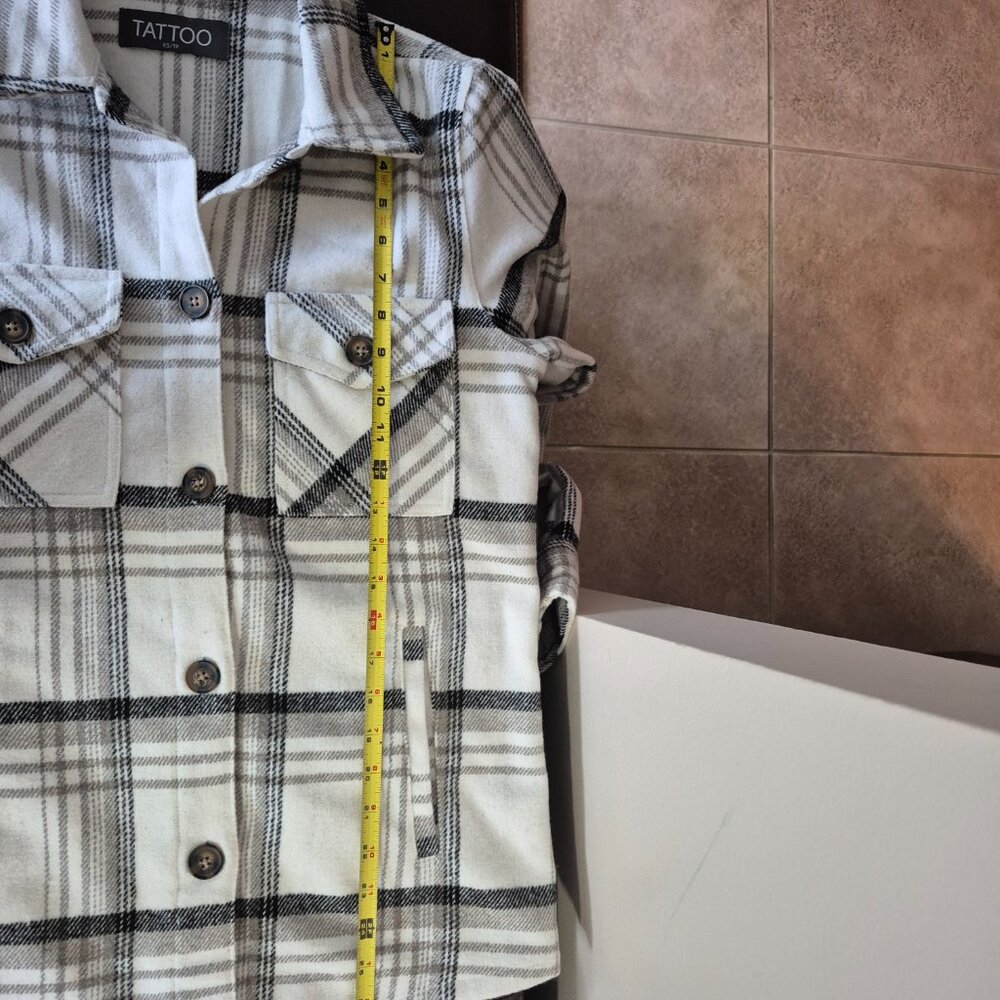 Shacket - Picture 11 of 11